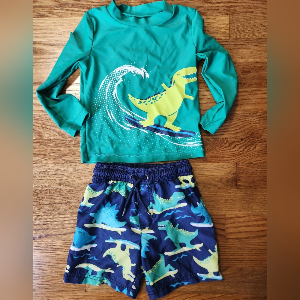 Rash Guard And Board Short Set 3T
